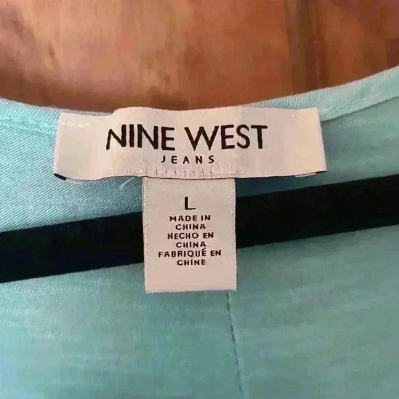 Nine West Top - Picture 3 of 6